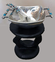 Bowl with glass bead handles